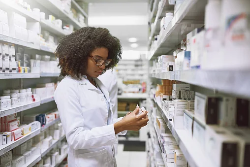 24×7 hospital pharmacy at Healink